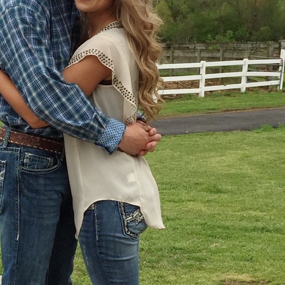 Studded Flutter Sleeve Top - Picture 6 of 6